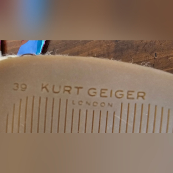 NWOB Kurt Geiger Multicolor Platform Sandals with Brown Accents European Size 39 - Picture 9 of 11